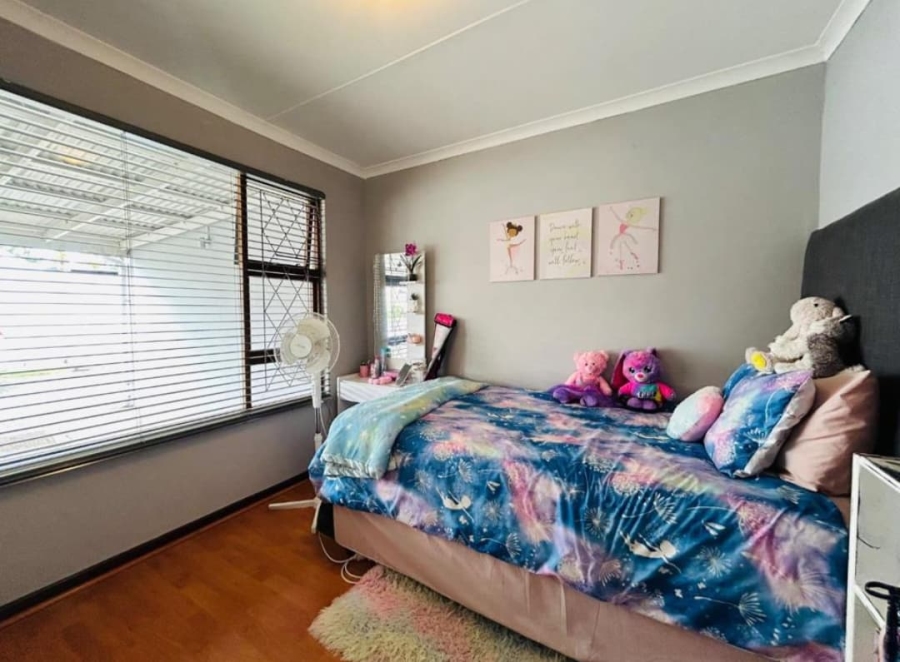4 Bedroom Property for Sale in Dorchester Heights Eastern Cape